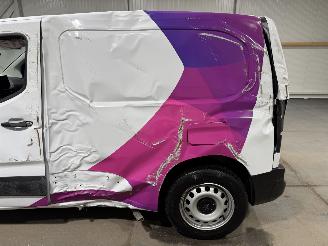 Peugeot Partner 50kWh L1 100kW Automaat picture 30