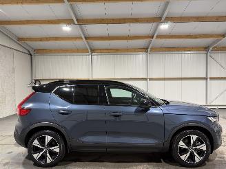 Voiture accidenté Volvo XC40 70kWh 170kW Recharge Core 2021/12