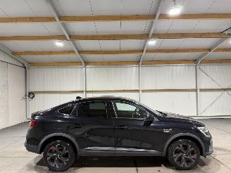 Avarii autoturisme Renault Arkana 1.6E-Tech 69kW Automaat Hybrid RS Line 2021/10