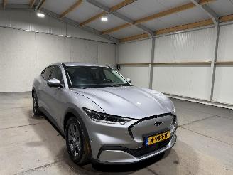 Ford Mustang Mach-e 75kWh 198kW RWD picture 3