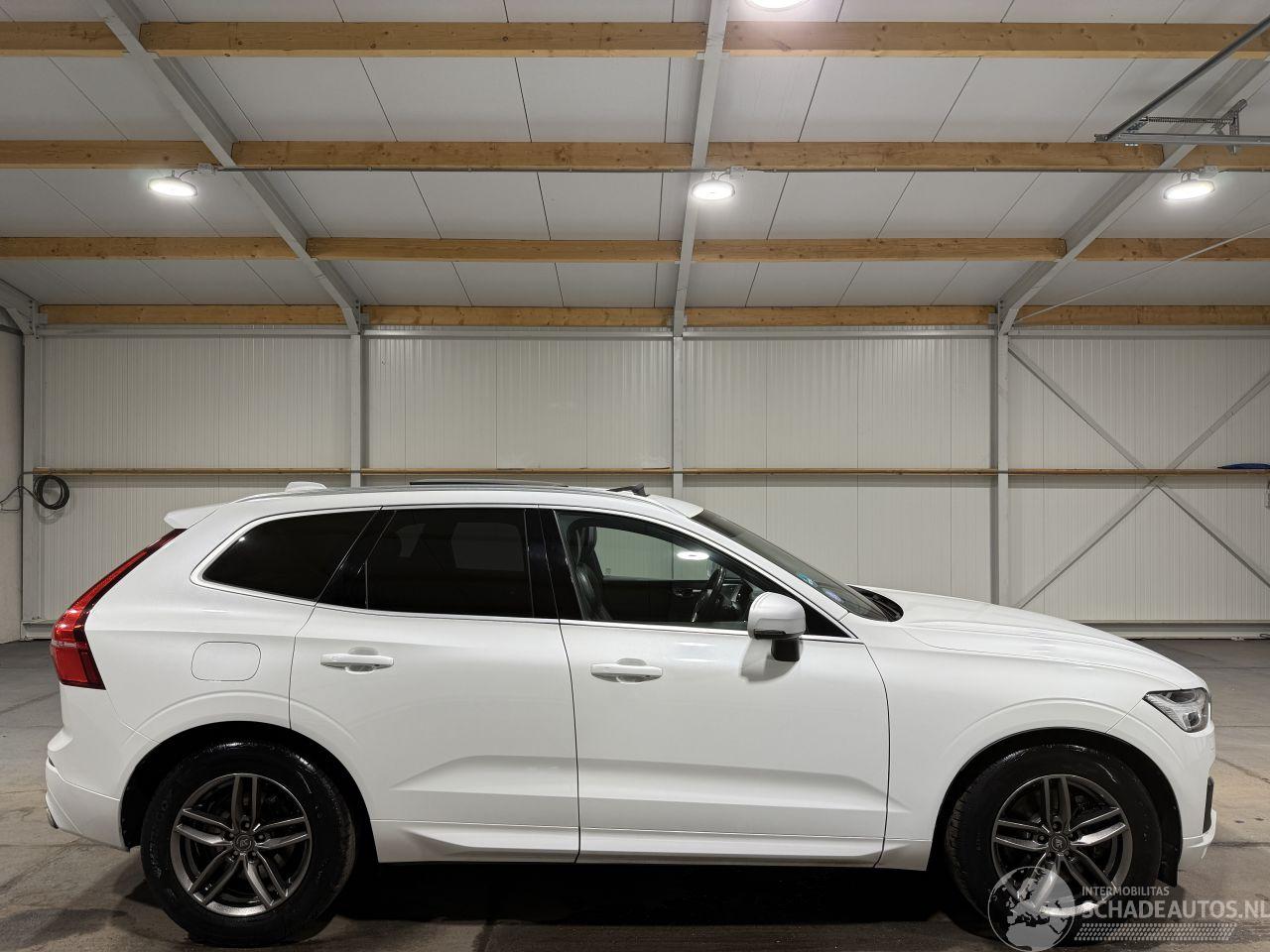 Volvo Xc-60 2.0T8 223kW AWD A Luchtvering Twin Engine Momentum