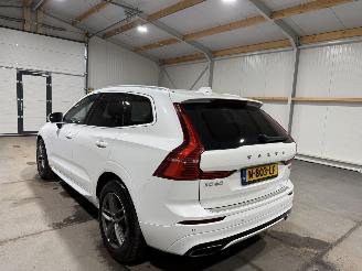 Volvo Xc-60 2.0T8 223kW AWD A Luchtvering Twin Engine Momentum picture 12