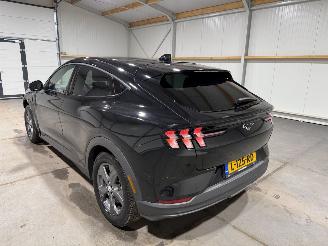 Ford Mustang 75kWh RWD 190kW picture 12