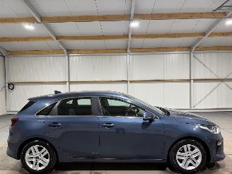 Vaurioauto  passenger cars Kia Ceed 1.0T-GDI 88kW Dynamicline 2018/10