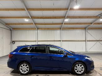 krockskadad bil auto Toyota Avensis Touring Sport 1.8VVT-i 108kW Automaat Lease Pro 2016/7