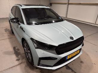 Skoda Enyaq iV 80x 195kW AWD Sportline 4x4 Pano picture 20