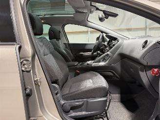 Peugeot 3008 1.6THP 115kW Panoramadak ST picture 22
