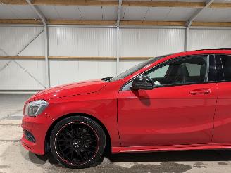 Mercedes A-klasse 180  90kW Automaat Ambition Pano Comfort picture 13