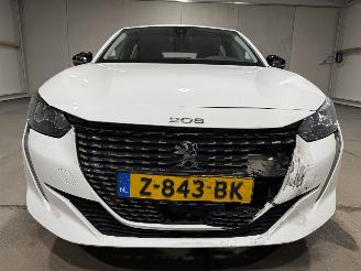 Peugeot e-208 50 kWh EV 350 picture 23