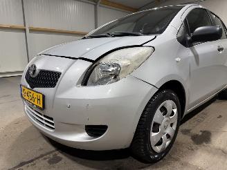 Toyota Yaris 1.0VVTi 51kW Airco Terra picture 24