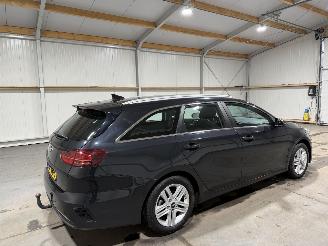 Kia Ceed 1.6CRDi 85kW Clima Camera Dynamicline picture 5