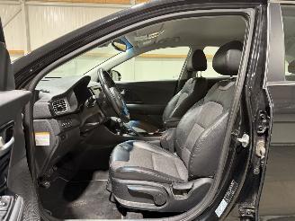 Kia Niro 1.6GDI Hybrid 77kW Automaat First Edition picture 32