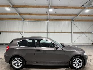 krockskadad bil auto BMW 1-serie 118d 100kW Airco Corporate Business Line 2009/1