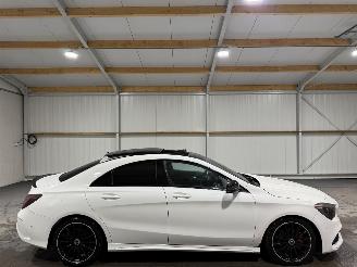 krockskadad bil auto Mercedes Cla-klasse 200 115kW Automaat Clima Camera Navi Ambition 2017/6