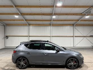 skadebil auto Seat Leon 2.0 TSI 221kW Automaat Pano CUPRA 300 2018/8