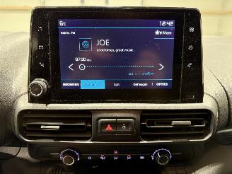 Citroën Berlingo 1.5BlueHDI 75kW Airco S&S L1 picture 30