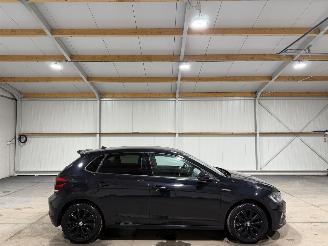 krockskadad bil auto Volkswagen Polo 1.0TSI 70kW Automaat Highline 2018/2