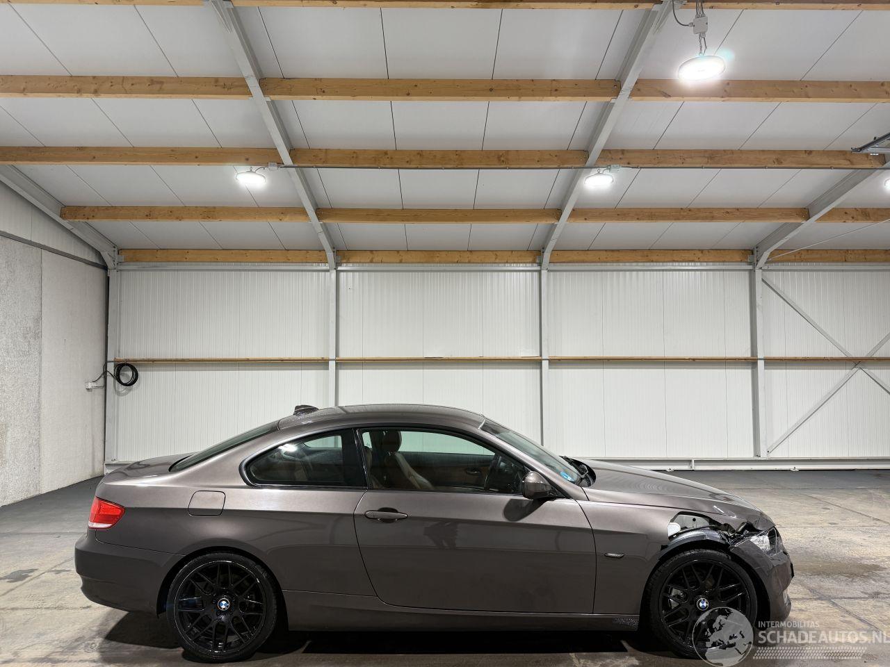 BMW 3-serie 320i 125kW Airco Executive