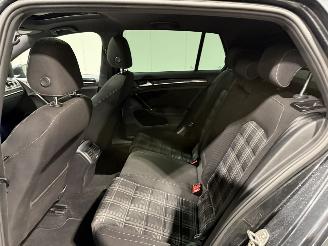 Volkswagen Golf 2.0TDI GTD 135kW Automaat Pano picture 41