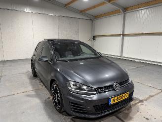 Volkswagen Golf 2.0TDI GTD 135kW Automaat Pano picture 3