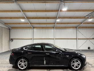 skadebil auto Tesla Model S 85kWh 270kW Automaat Pano Base 2013/12