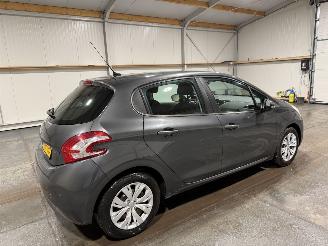 Peugeot 208 1.2VTi 60kW Clima Envy picture 5