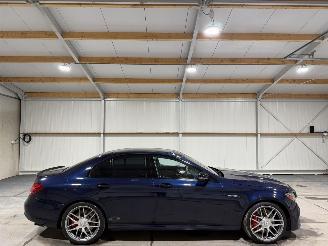 Damaged car Mercedes E-klasse 63s 4.0V8 450kW AMG 4Matic Luchtvering Pano Memory 2019/2
