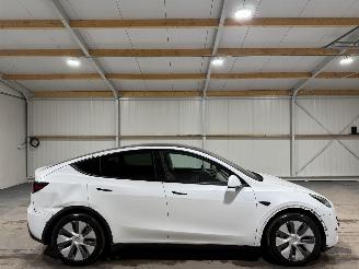 krockskadad bil auto Tesla Model Y 75kWh Long Range 258kW AWD 2023/2