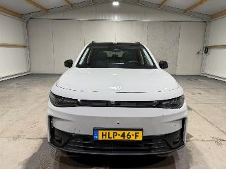 Leapmotor C10 28.4kWh REEV 63kW Hybrid 1.5 Design picture 4