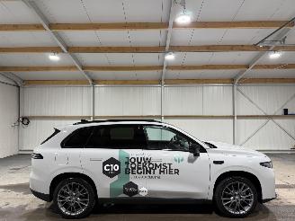 uszkodzony samochody osobowe Leapmotor C10 28.4kWh REEV 63kW Hybrid 1.5 Design 2025/4