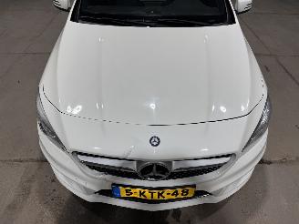 Mercedes Cla-klasse 180 90kW Automaat Ambition Pano picture 14