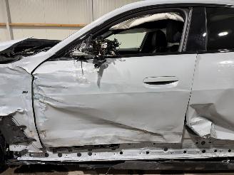 BMW i4 eDrive40 84kWh 250kW High Executive picture 15