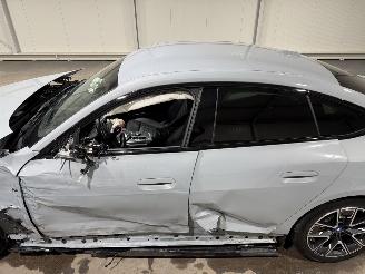 BMW i4 eDrive40 84kWh 250kW High Executive picture 27