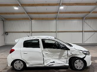 Coche accidentado Mitsubishi Space-star 1.2 52kW Connect+ 2023/1