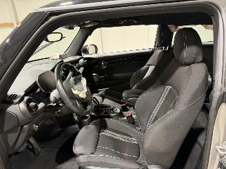 Mini Electric 33kWh 135kW Essential picture 27