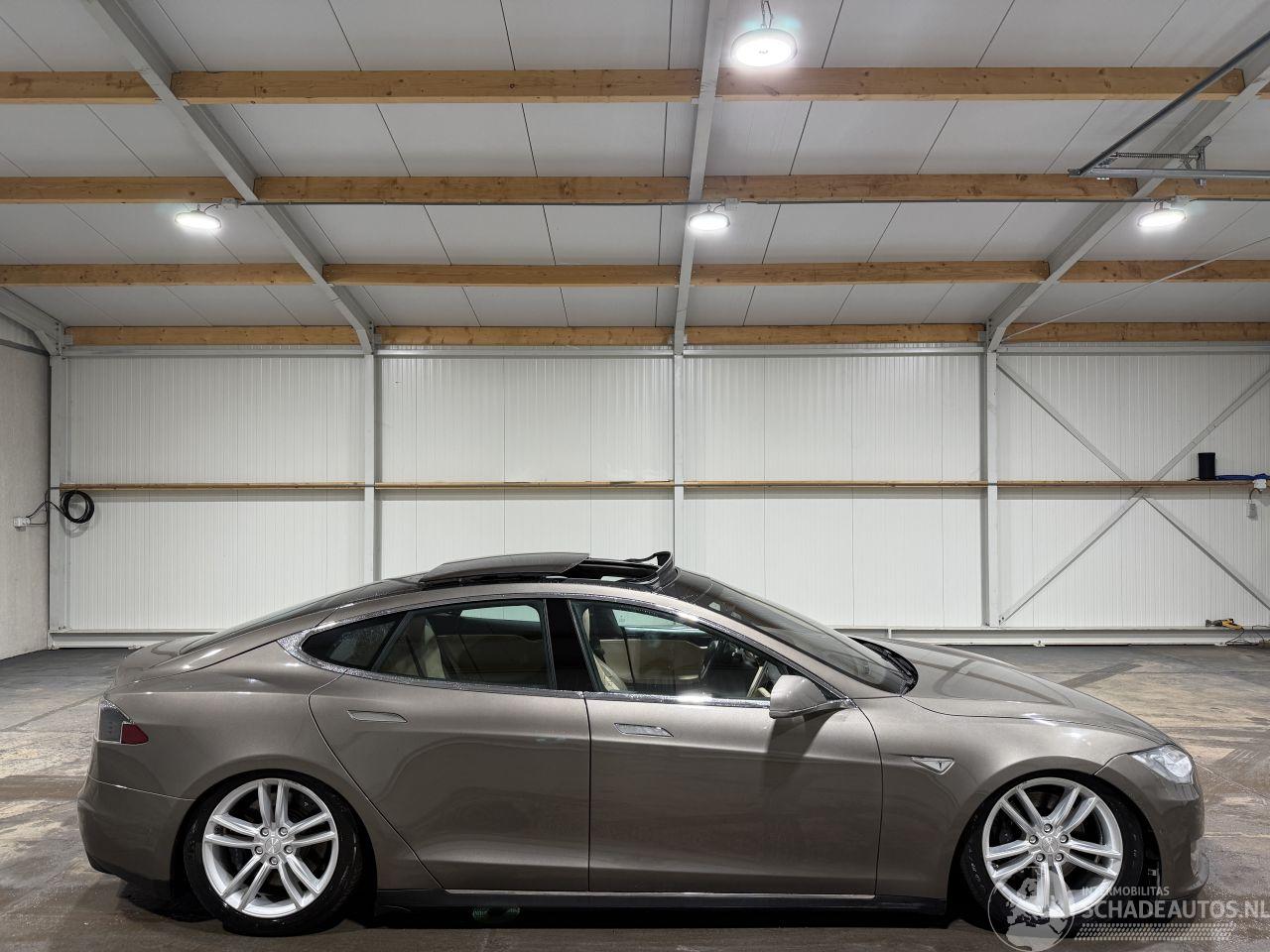 Tesla Model S 85D 311kW Pano Base