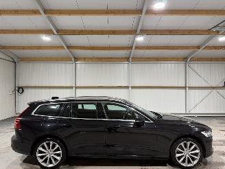 Avarii autoturisme Volvo V-60 2.0T5 184kW Automaat Momentum 2019/4
