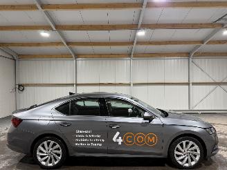 krockskadad bil auto Skoda Octavia 1.4TSI iV PHEV 110kW Automaat 2025/3