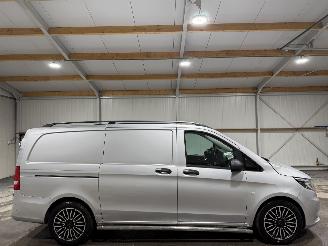 krockskadad bil bedrijf Mercedes Vito 114CDI 100kW Automaat Lang 2022/8
