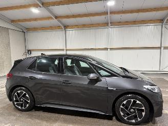 Volkswagen ID.3 58kWh 150kW Life picture 2