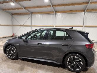 Volkswagen ID.3 58kWh 150kW Life picture 11