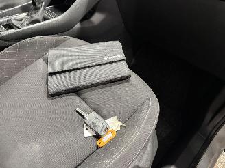 Skoda Karoq 1.0TSi 85kW Ambition picture 43