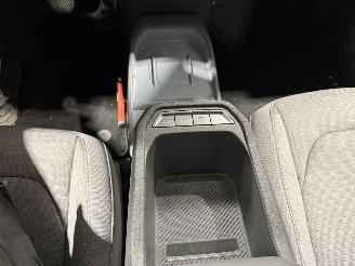 Kia EV3 58.3 kWh  150kW Plus picture 48