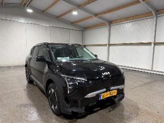 Kia EV3 58.3 kWh  150kW Plus picture 3