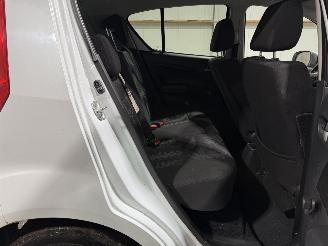 Opel Agila 1.0 48kW Edition Airco picture 16