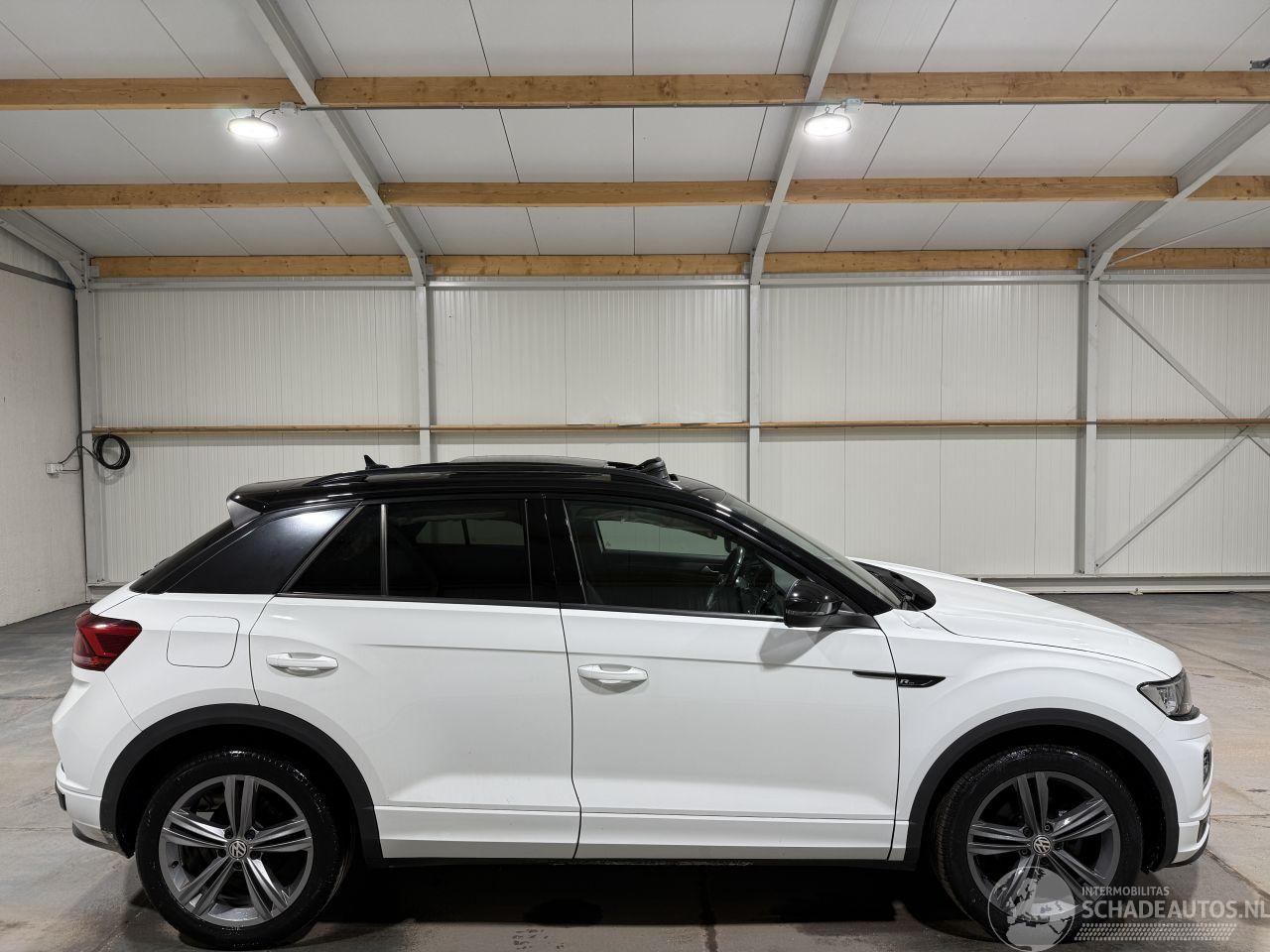 Volkswagen T-Roc 1.5TSI 110kW Automaat Sport R Panoramadak