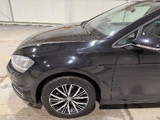 Volkswagen Golf 1.4TSI 92kW Connected Series picture 14