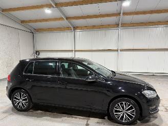Volkswagen Golf 1.4TSI 92kW Connected Series picture 2