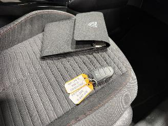 Peugeot e-208 EV 50kWh 100kW Active picture 34