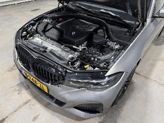 BMW 3-serie 318i 115kW Automaat picture 27